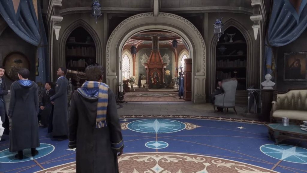 the player character walking through the Ravenclaw common room in Hogwarts Legacy