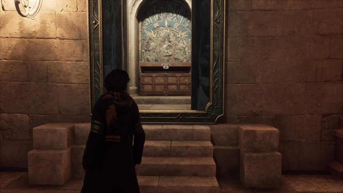 the treasure behind the painting in Cache in the Castle Quest