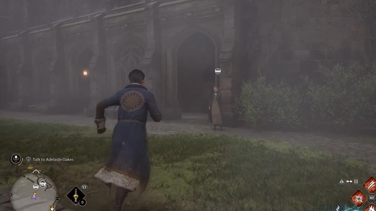 the player running up to Adelaide Oakes in the Transfiguration Courtyard in Hogwarts Legacy
